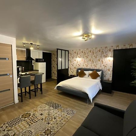 Ks Paris Studio Appart Near Station Gare Du Nord And Gare De L Est Экстерьер фото